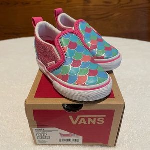 Vans Slip-On V, size 4T, (Mermaid Scales) Carmine.  Baby/Toddler shoes